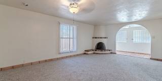 Centrally Located 4-Bed, 2-Bath Tucson Rental – Near U of A Gallery 19