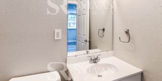 1805 Nickerson Boulevard Gallery 11