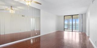 109 Lake Emerald Drive Gallery 9