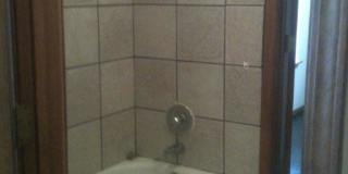 958-960 North Lancelot Avenue Gallery 4