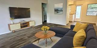 417 SE 12th Court Gallery 1