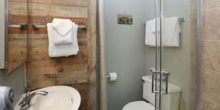 Move in Special! Keystone 2 bed/2bath! Plus Bonus Room  Pool and Hot Tubs!  BIKE STORAGE! Gallery 27