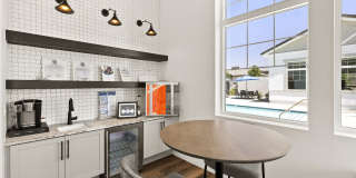 Zora Encanto Gallery 21