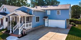 114 Flohr Avenue Gallery 1