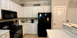 Furnished 3 bedroom 3 bath Condo - Flexible Term lease - Topsail Landing Community Gallery 5