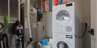 350 Oliver Avenue Gallery 11