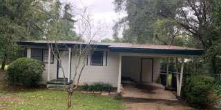 3 Bedroom House on Kyle St, Available NOW! Gallery 1