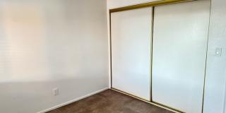 2 bedroom townhome in Phoenix Gallery 15