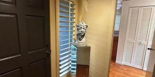 1702 Hill Avenue Gallery 11