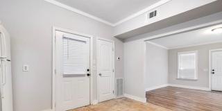 Downtown Savannah 1 Bed Gallery 9