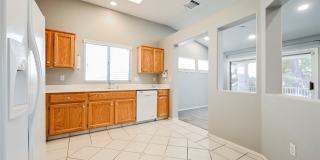 2077 Poppywood Avenue Gallery 34