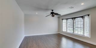 5046 Schumann Drive Gallery 30