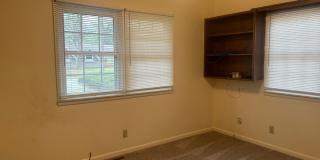 Very spacious 4 bedroom, 2 bath home in Kickapoo Schools! This will go fast! Gallery 13