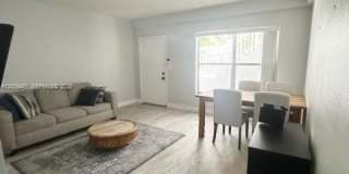 9248 Collins Ave Gallery 6