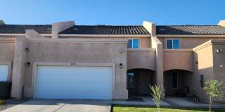 Two Story Townhome for rent! Gallery 1