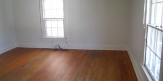 903 Grove St Gallery 7
