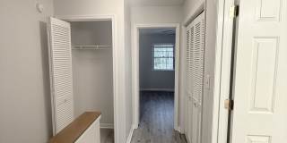 1025 Carolina Road - . Gallery 24