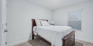 2946 Overcup St Gallery 15