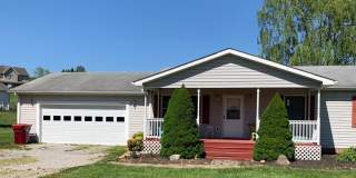 3 Bedroom 2 Bath House with 2 Car Garage Gallery 1