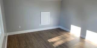 Charming Home with Large Backyard Near Radford University Gallery 6