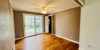 {7047} Prairie Village Ranch with Hardwood Floors + Large, Fenced Yard + 1 Car Garage Gallery 6