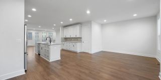 43421 FARRINGDON SQ Gallery 27