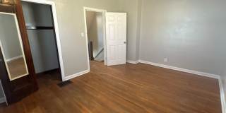 In-Unit Washer and Dryer Hookups Gallery 8