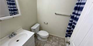 2109 Breezeway Gallery 7