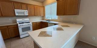 GREAT 2 STORY HOME W/ POOL & SPA Gallery 11