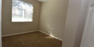 4 Bedroom 2.5 Bathroom in SW Visalia!! Gallery 15