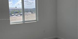 713 SE 13th St Cir Gallery 18