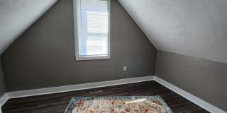 4 bedroom 1.5  bath  home Gallery 13