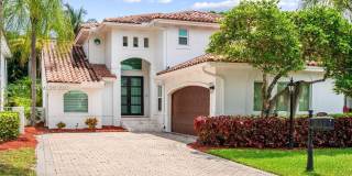 4621 NW 93rd Doral Ct Gallery 1