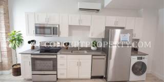 Beautifully Remodeled Apartment Home with Washer/Dryer in-Unit and Luxury Finishes! Gallery 9