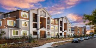 Homecoming At Creekside Gallery 34