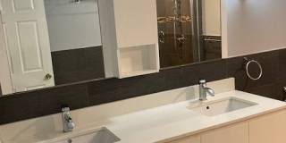 14 Aberdeen Avenue Gallery 15