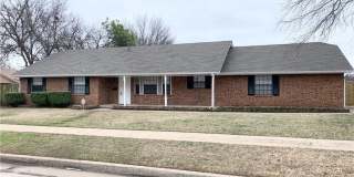 1204 NE 6th Street Gallery 1