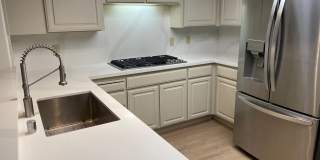27 Tulip LN Gallery 4