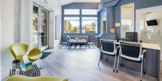 Oak Park Apartment Homes Gallery 12