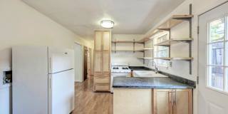 1805 Mohle - A Gallery 10