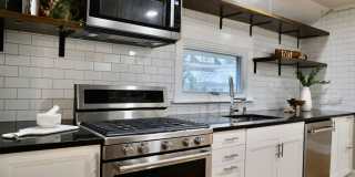 Stunning Historic Estate + In Ground Pool + Private Carriage House + Chef's Kitchen + Two Car Garage Gallery 44