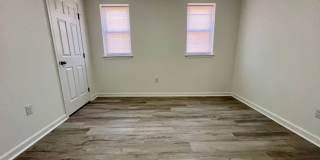 Stunning 3-Bedroom Townhome in Point Breeze! Available NOW! Gallery 9