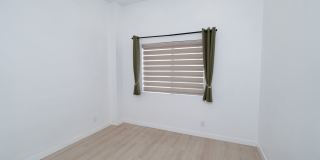 BEAUTIFUL 4 Bed 3 Bath unit Gallery 13