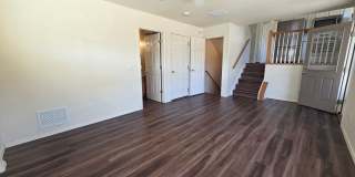 Gorgeous 4 Bed 4 bath Home In Wagon Trails!! Gallery 21