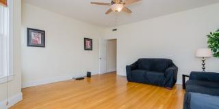 126 Minden StreetUnit 3 Gallery 5