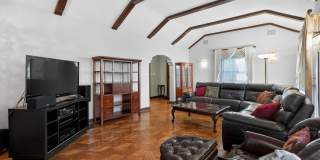 60 Goleta Avenue Gallery 21