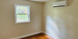 14 Elm Street Gallery 10