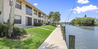 4189 SE Saint Lucie Boulevard Gallery 36