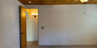 Unique 3Bdm 2Ba home is located in a great central location Gallery 50