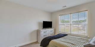AVAILABLE NOW! (Pet Friendly) | $500 RENT CREDIT Gallery 29